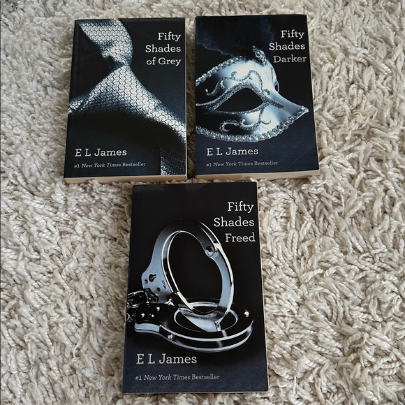 Fifty Shades of Gray Books Set of 3 by EL James - Picture 2 of 9